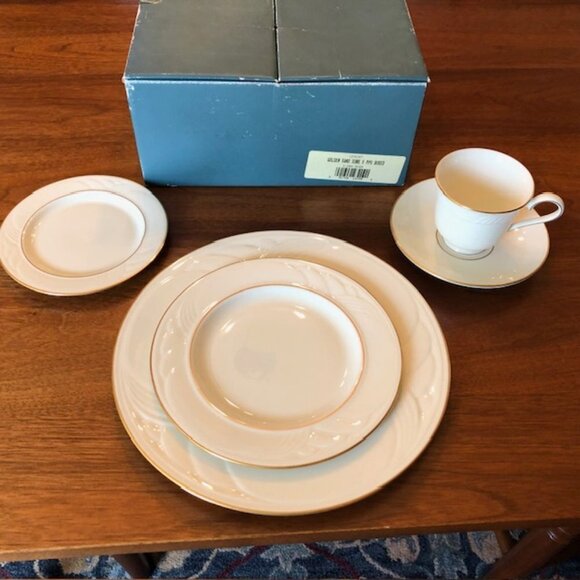LENOX Golden Sand Dune Gold Band China Place Setting 5 Pcs IOB - Picture 1 of 15